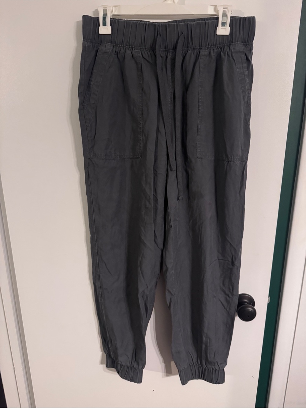 Universal Thread Charcoal Elastic Waist Jogger Pants